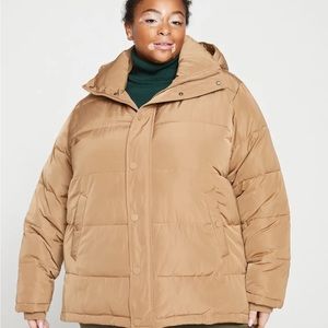Brand new universal standard puffer coat
